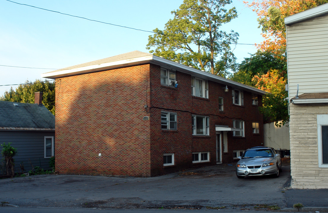 1015 Butternut St in Syracuse, NY - Building Photo