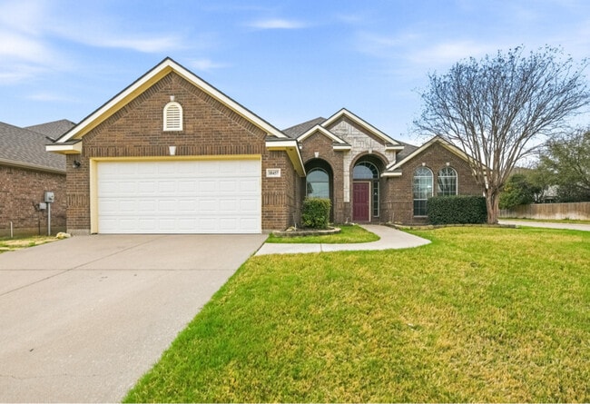 10457 Bear Creek Trail in Fort Worth, TX - Building Photo - Building Photo