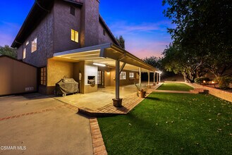 11075 Oso Ave in Los Angeles, CA - Building Photo - Building Photo
