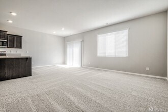 18310 110th Ave E in Puyallup, WA - Building Photo - Building Photo