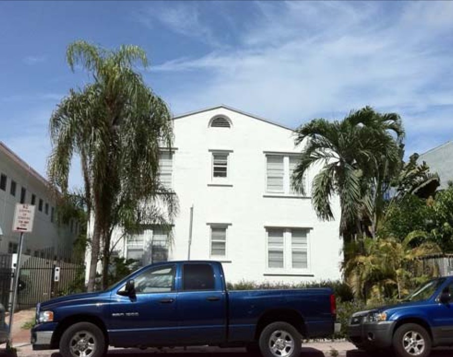 1604-1606 Pennsylvania Ave in Miami Beach, FL - Building Photo