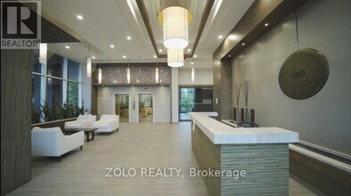 8763 Bayview Ave in Richmond Hill, ON - Building Photo - Building Photo