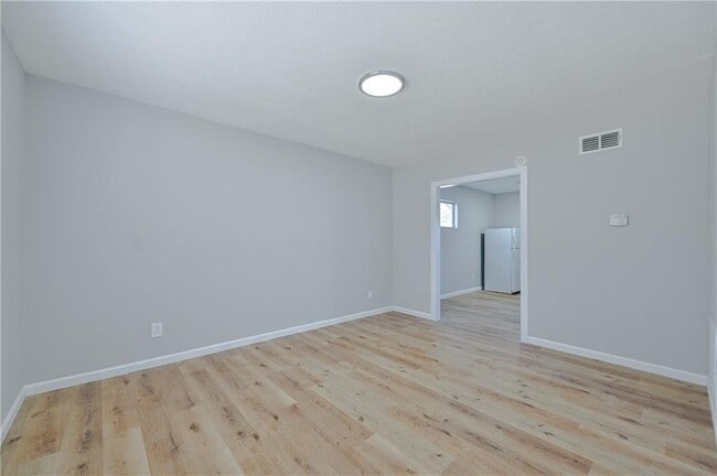 955 Tilden St NW in Atlanta, GA - Building Photo - Building Photo