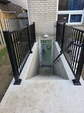 347 Hidden Creek Dr in Kitchener, ON - Building Photo - Building Photo