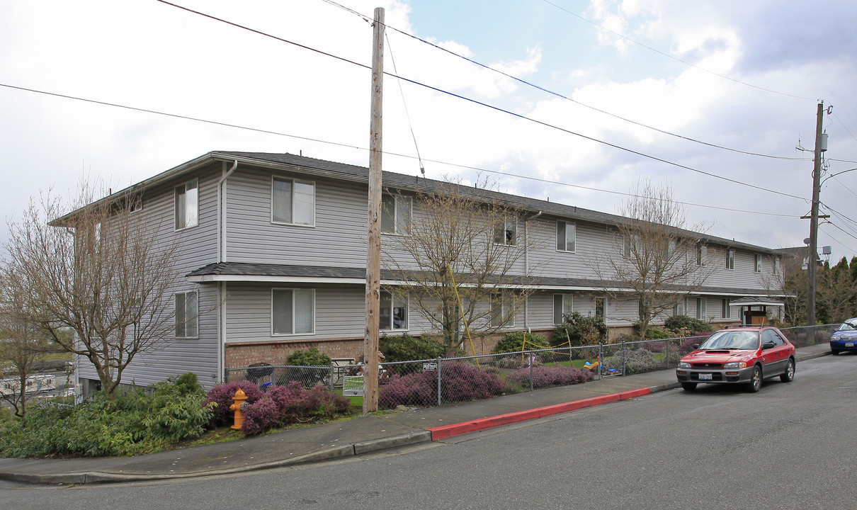 1321 Chestnut St in Everett, WA - Foto de edificio