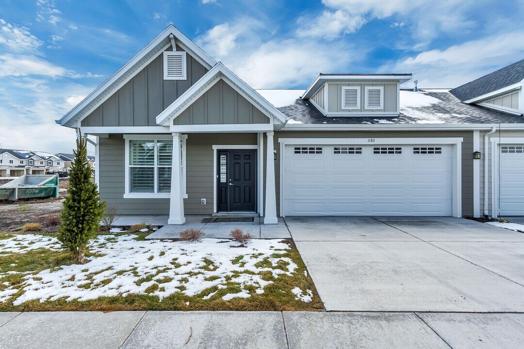 1183 W 1860 S St in Orem, UT - Building Photo