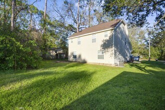1920 Trimble Rd in Tallahassee, FL - Building Photo - Building Photo