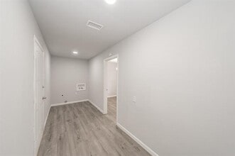 6409 Yorkshire Dr in Forest Hill, TX - Building Photo - Building Photo
