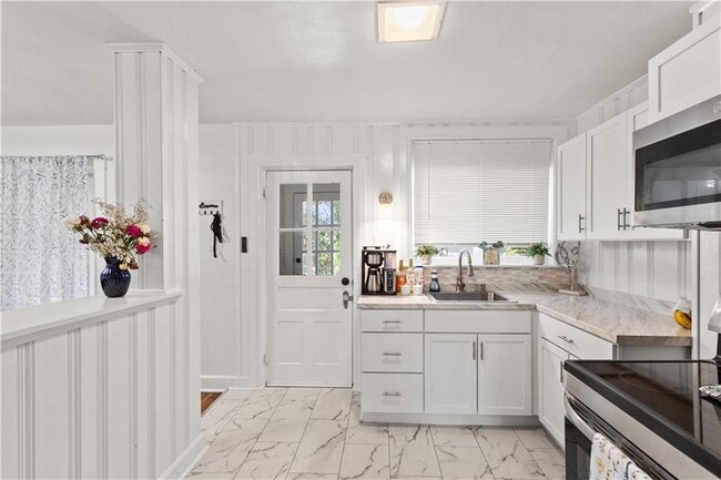 property at 476 Providence St
