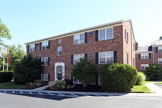 Audubon Manor in West Chester, PA - Foto de edificio - Building Photo