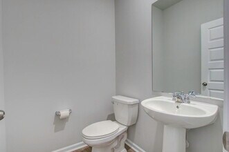 142 Paddle Boat Wy in Ridgeville, SC - Building Photo - Building Photo