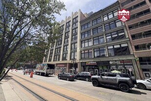 1617 California St in Denver, CO - Building Photo