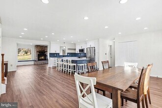 906 Shelburne Rd in Bel Air, MD - Building Photo - Building Photo