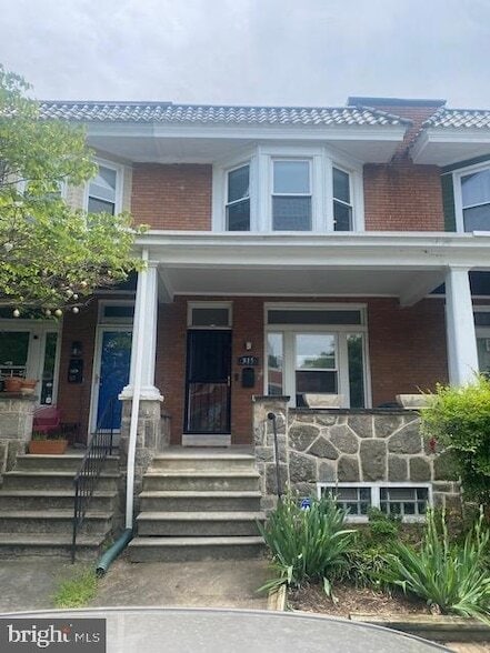 property at 315 E 29th St