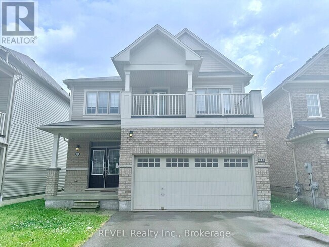 8394 Elderberry Dr in Niagara Falls, ON - Building Photo - Building Photo