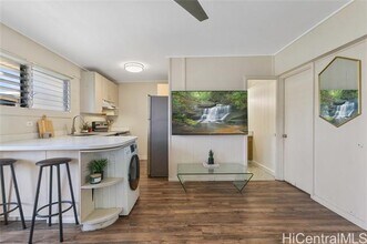 1707 Anapuni St in Honolulu, HI - Building Photo - Building Photo