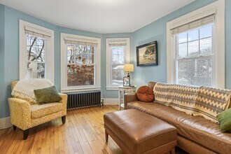 33 Kelley St in South Portland, ME - Building Photo - Building Photo