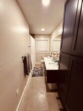 6205 S Rice Ave in Bellaire, TX - Foto de edificio - Building Photo