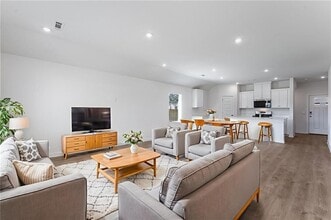 540 Arizona St in Farmington, AR - Building Photo - Building Photo