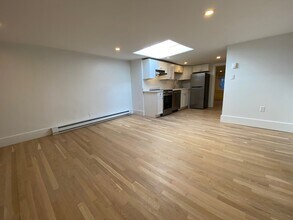 85 Charles St, Unit 4 in Boston, MA - Building Photo - Building Photo