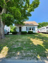 71 14th St in Bangor, ME - Building Photo