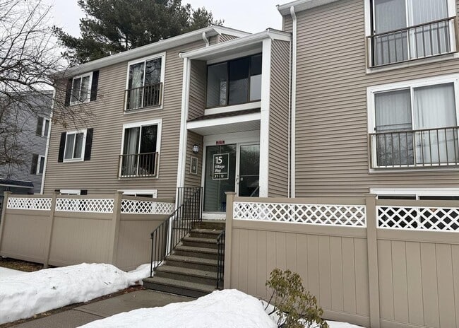 15 Village Way, Unit 8 in Natick, MA - Building Photo - Building Photo
