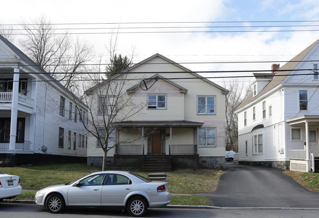 856 Union St in Schenectady, NY - Building Photo - Building Photo