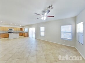 9526 N 81st Dr in Peoria, AZ - Building Photo - Building Photo