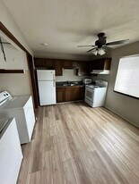 8753 Middlebranch Ave NE in Canton, OH - Building Photo