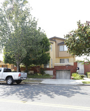 458 W Wilson Ave in Glendale, CA - Building Photo - Building Photo