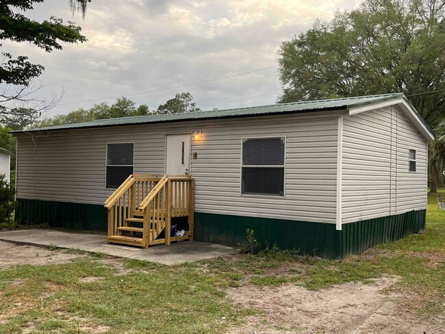 property at 10378 94th St
