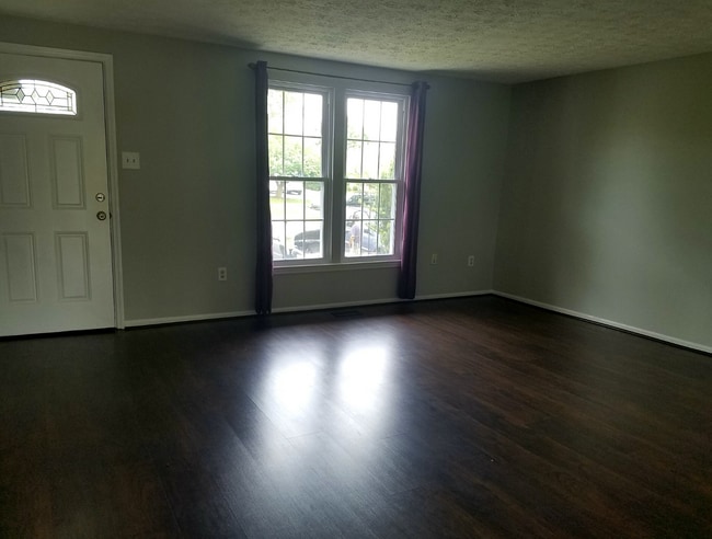 358 Delmar Ct in Abingdon, MD - Foto de edificio - Building Photo