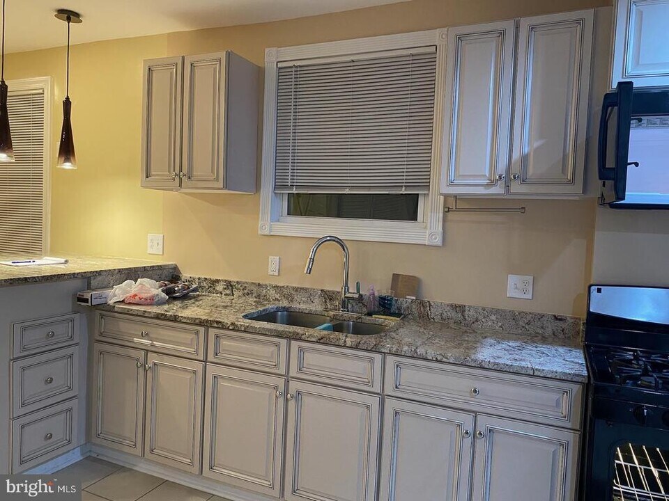 2846 Vista St NE in Washington, DC - Building Photo