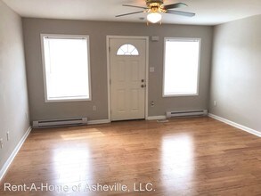 46 Spicewood Rd in Weaverville, NC - Building Photo - Building Photo
