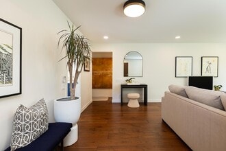 2166 E Valley Rd in Montecito, CA - Building Photo - Building Photo