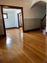 38 Surrey St, Unit 2 in Boston, MA - Building Photo - Building Photo