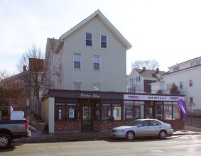 502 S Main St in Fall River, MA - Building Photo - Building Photo