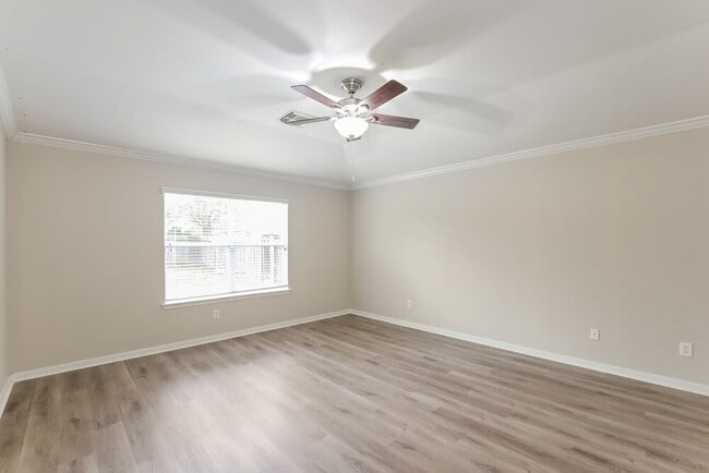 26522 Marble Point Ln