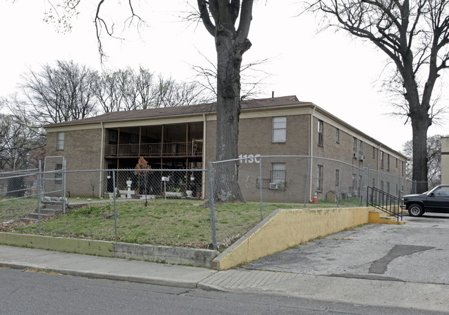 1130 S Wellington St in Memphis, TN - Foto de edificio - Building Photo