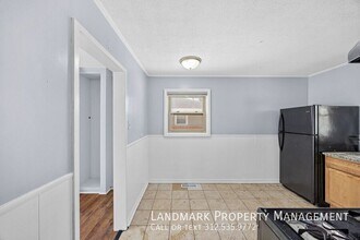 336 Waldmann Dr in Park Forest, IL - Building Photo - Building Photo