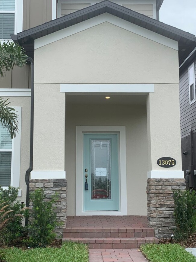13075 Spring Grove Way in Oakland, FL - Building Photo - Building Photo