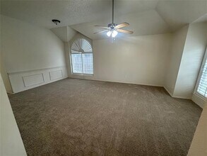 959 Grasswood Ct in Arlington, TX - Building Photo - Building Photo