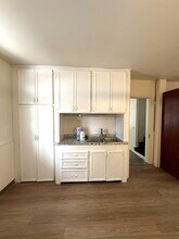 704 W Main St in Mount Joy, PA - Building Photo - Building Photo