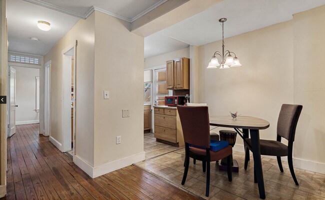 2508 Beach Blvd S, Unit A in Gulfport, FL - Foto de edificio - Building Photo