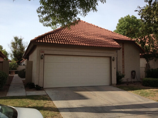 property at 4648 W Harrison St