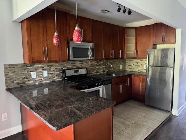property at 140 W 120th St