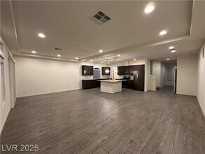 7030 Ghost Hill St in Las Vegas, NV - Building Photo - Building Photo