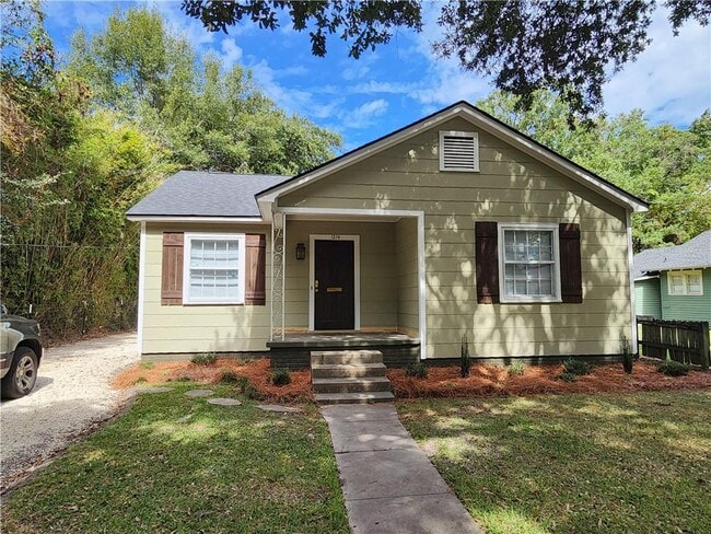 property at 1214 Palmetto St