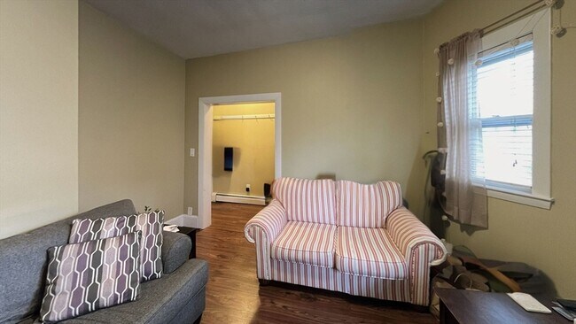 82 Willow St in Cambridge, MA - Building Photo - Building Photo
