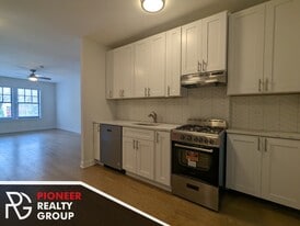 4503 N Ashland Ave, Unit 4500-1N Apartamentos